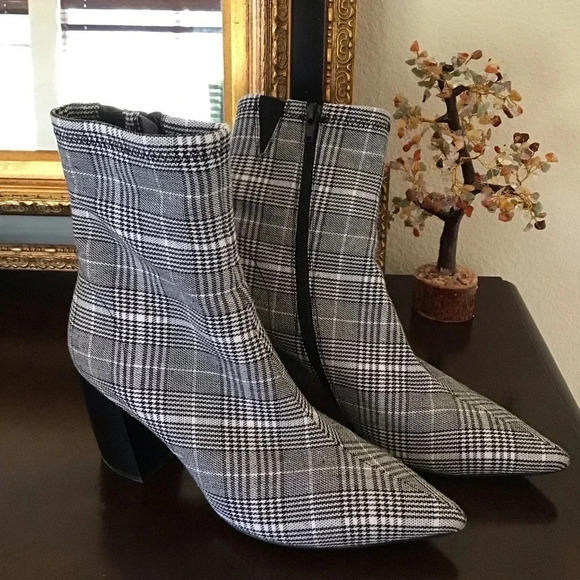 💗 Jeffrey Campbell plaid block heel booties Sz 8.5 - Picture 2 of 7